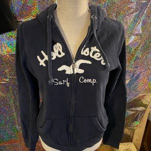 Hoilster Surf Club sweatshirt